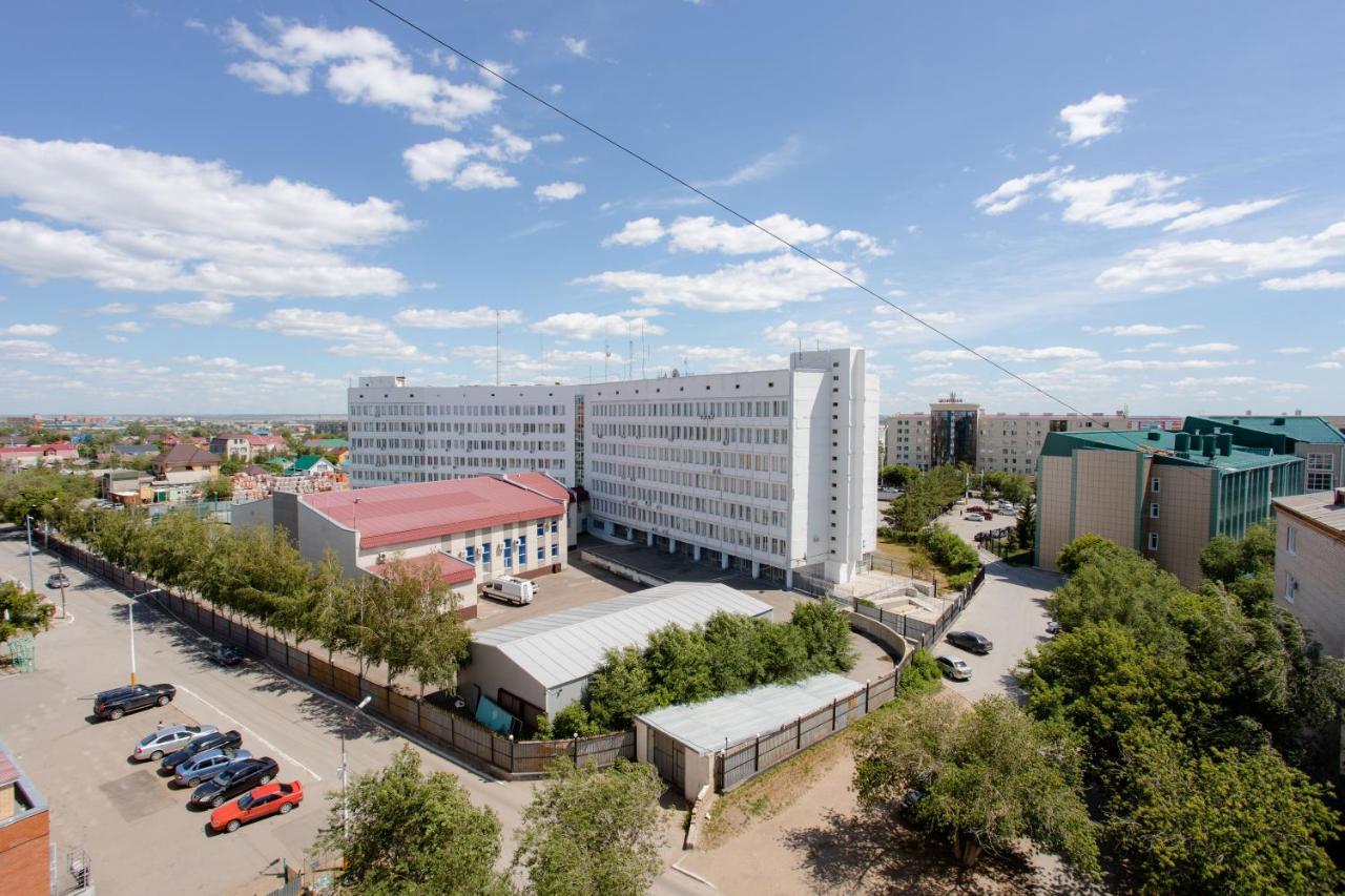 2-Х Комнатная Квартира В Центре По Ул. Козыбаева Д.107 Kostanay Dış mekan fotoğraf